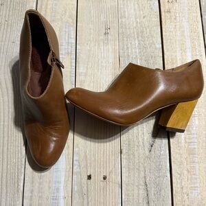 Corso Como Brown Leather Block Heel Side Zip Boots Booties